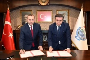 MUSTAFA TUTUK’TAN GENÇLERE SINAV JESTİ